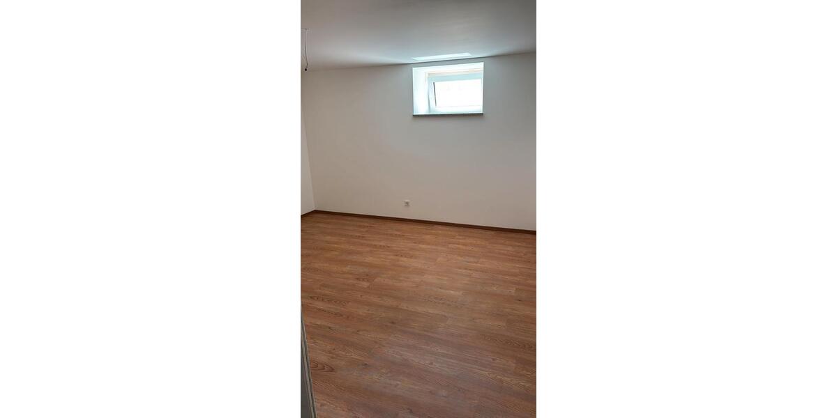 Erdgeschoßwohnung Nalbach - 3 Zimmer, 98 m&sup2;, 900&euro; | Angebot:26683700
