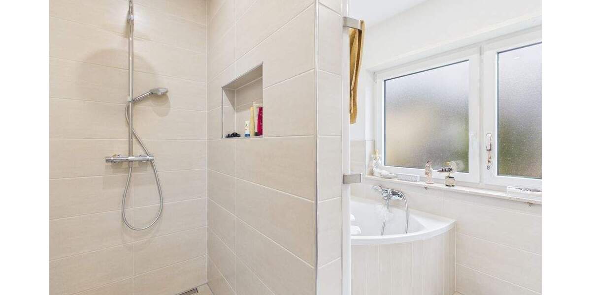 Einfamilienhaus Püttlingen / Köllerbach Köllerbach - 5 Zimmer, 151 m&sup2;, 420.000&euro; | Angebot:25687895