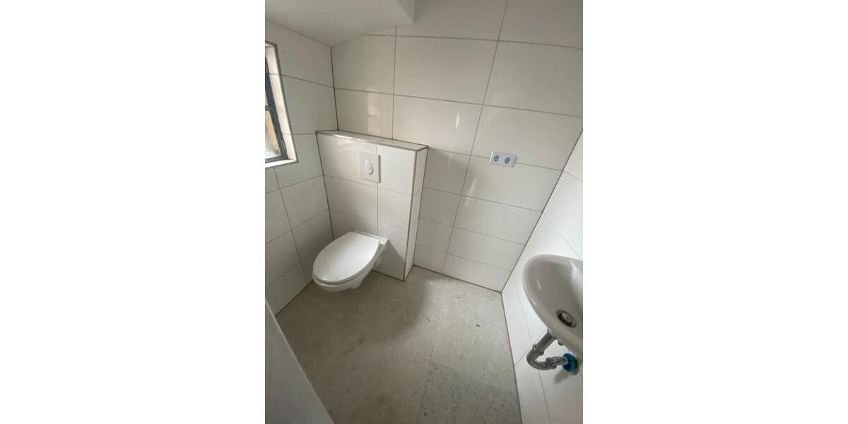 Reihenhaus Zweibrücken - 3 Zimmer, 115 m&sup2;, 1.100&euro; | Angebot:24791425