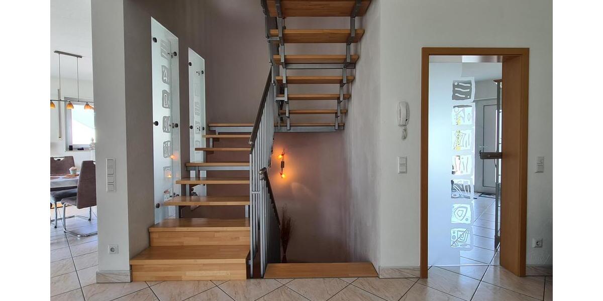 Modernes lichtdurchflutetes Einfamilienhaus in Topwohnlage von Bexbach - Einfamilienhaus Bexbach | Angebot:21093044