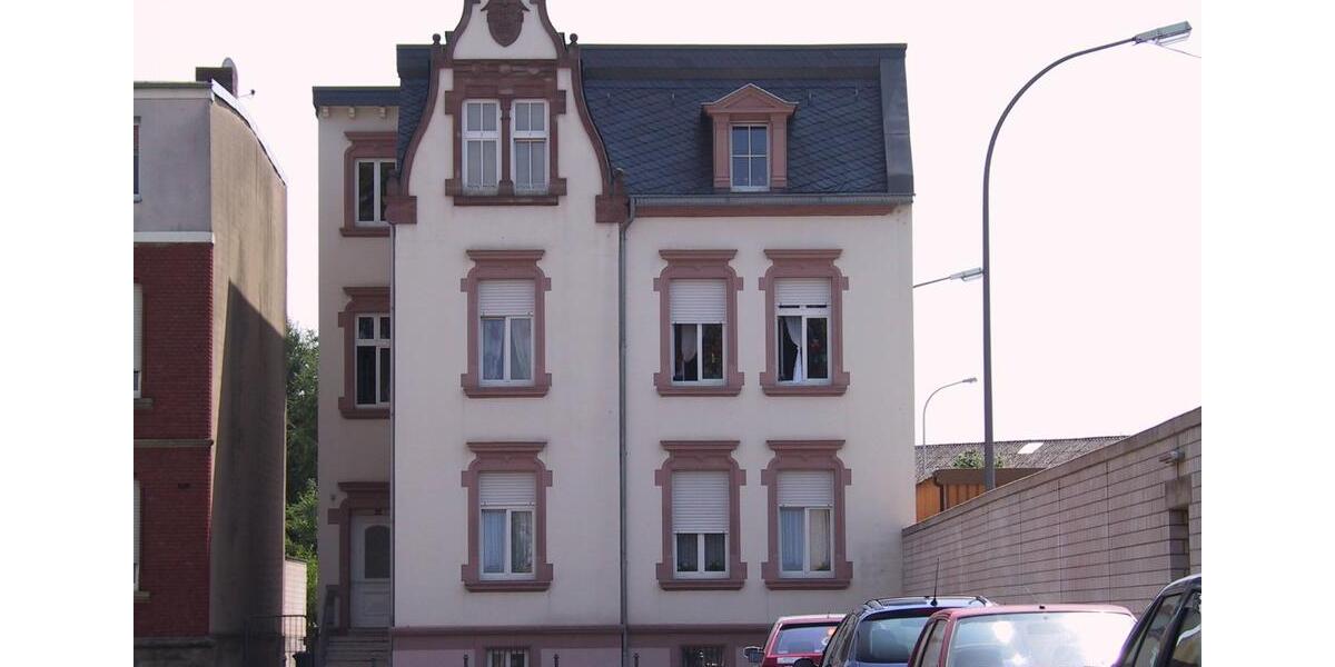 Etagenwohnung Saarlouis - 4 Zimmer, 91 m&sup2;, 589&euro; | Angebot:25103515