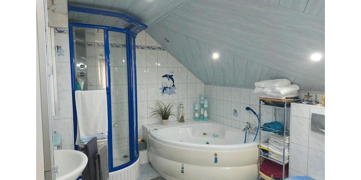 Einfamilienhaus Friedrichsthal - 7 Zimmer, 175 m&sup2;, 250.000&euro; | Angebot:25095844