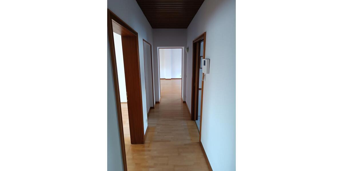 Etagenwohnung Heusweiler - 2 Zimmer, 76 m&sup2;, 550&euro; | Angebot:25765553