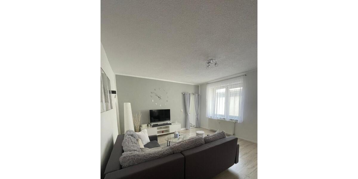 Etagenwohnung Schmelz - 3 Zimmer, 73 m&sup2;, 590&euro; | Angebot:26165328