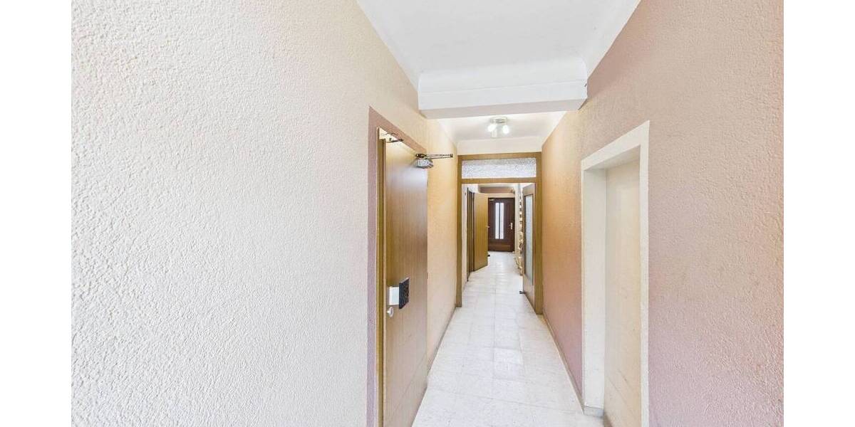 Einfamilienhaus Saarlouis Lisdorf - 8 Zimmer, 244 m&sup2;, 590.000&euro; | Angebot:25687196