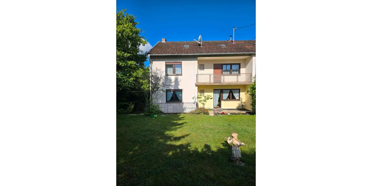 Mehrfamilienhaus, Wohnhaus Völklingen - 7 Zimmer, 160 m&sup2;, 325.000&euro; | Angebot:26750439