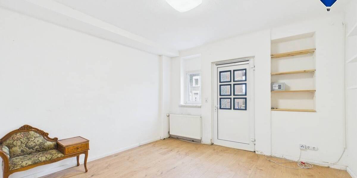 Reihenmittelhaus Dillingen / Diefflen Diefflen - 3 Zimmer, 132 m&sup2;, 145.000&euro; | Angebot:26092908