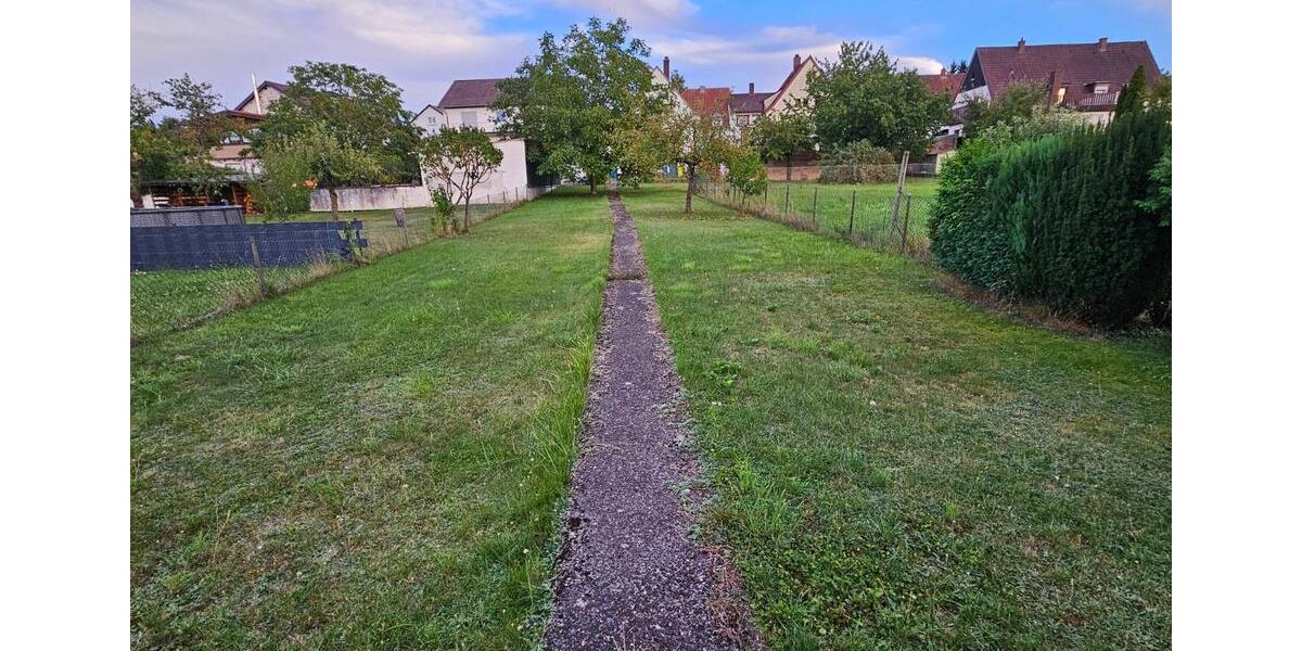 Einfamilienhaus Zweibrücken - 6 Zimmer, 125 m&sup2;, 170.000&euro; | Angebot:26700224