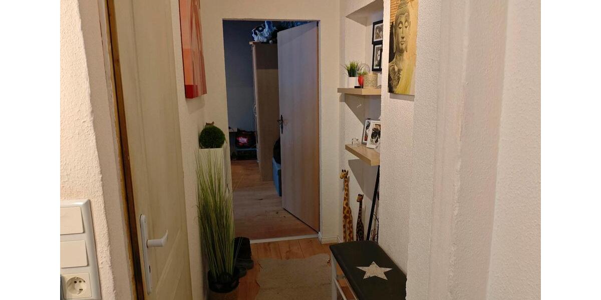 Dachgeschoßwohnung Großrosseln - 3 Zimmer, 80 m&sup2;, 600&euro; | Angebot:25852416