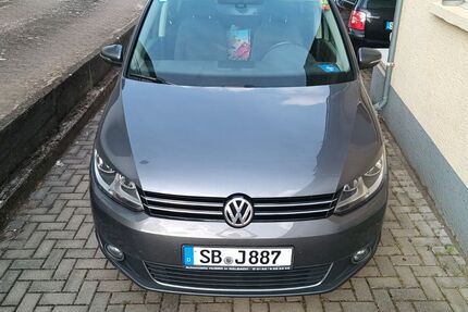 VW Touran 236.000 km 7.400 &euro; Kleinblittersdorf 66271
