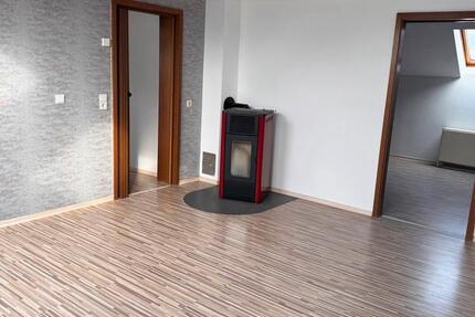 Wohnung Großrosseln - 3.5 Zimmer, 80 m&sup2;, 465&euro; | Angebot:25311972