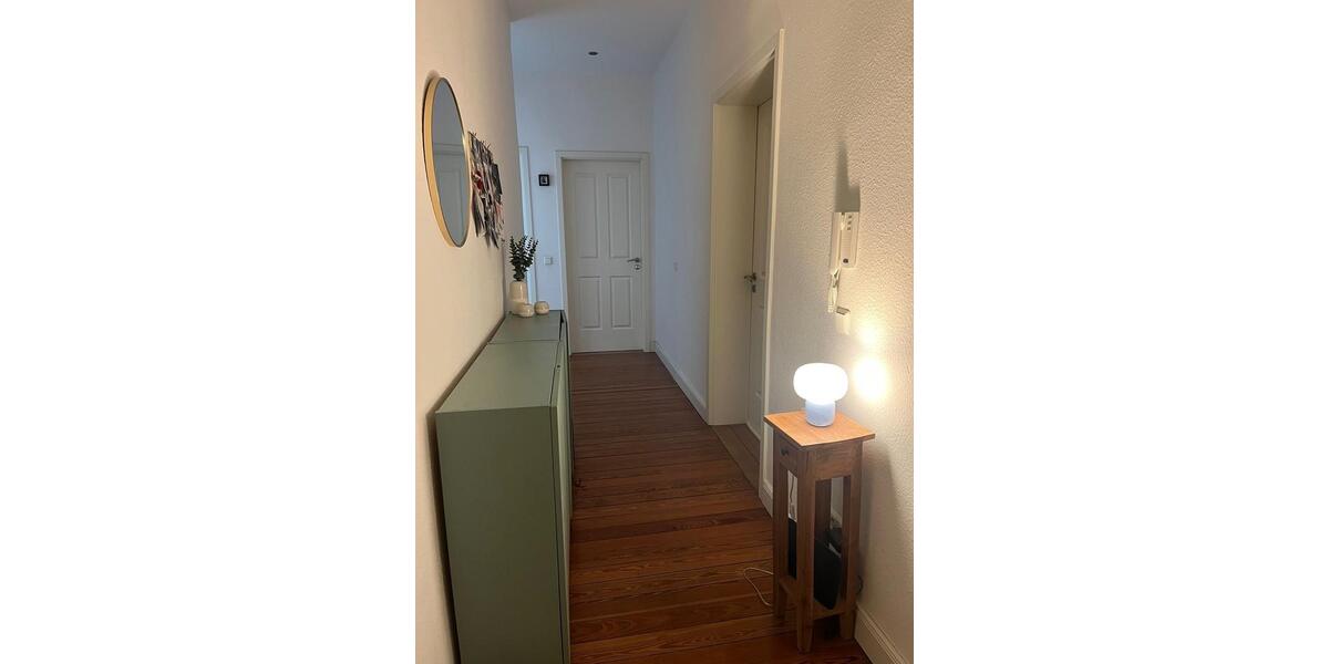 Etagenwohnung Saarbrücken - 4 Zimmer, 105 m&sup2;, 1.250&euro; | Angebot:25958793