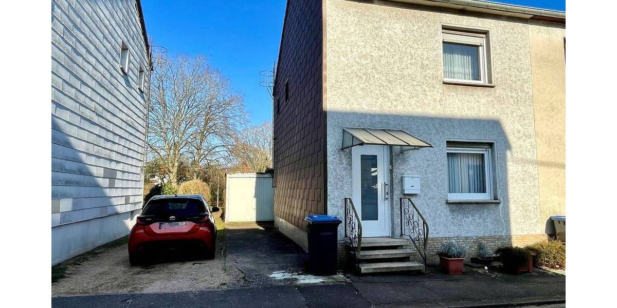 Reihenendhaus Völklingen Ludweiler - 3 Zimmer, 70 m&sup2;, 95.000&euro; | Angebot:25673587