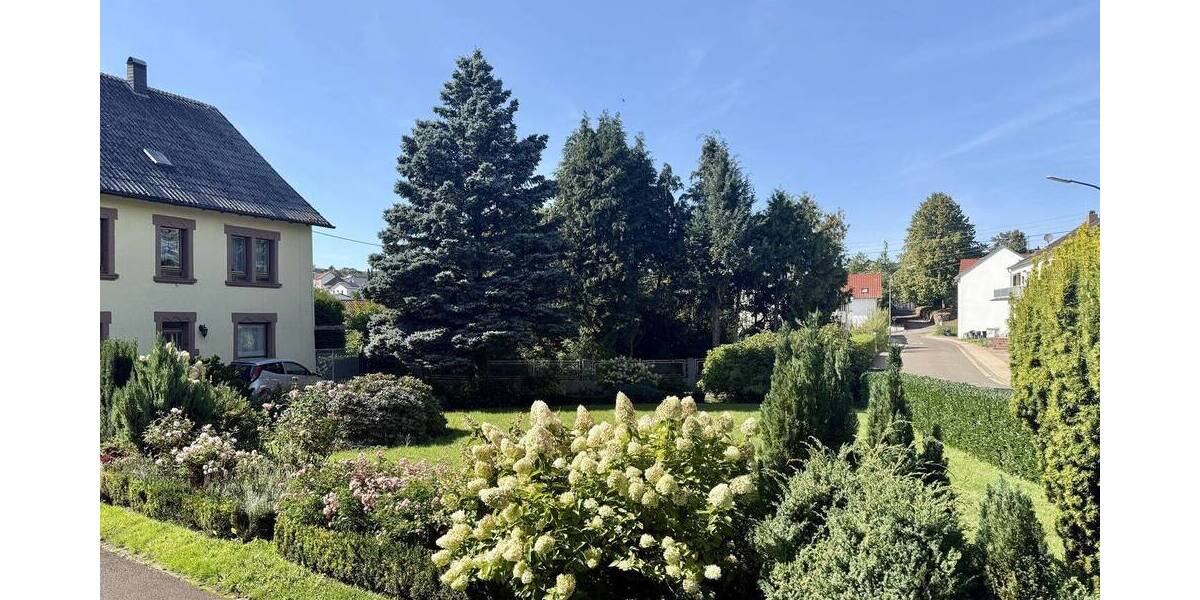 Einfamilienhaus Lebach Gresaubach - 8 Zimmer, 314 m&sup2;, 289.000&euro; | Angebot:25668696