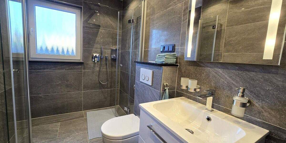 Doppelhaushälfte Schwalbach / Hülzweiler Hülzweiler - 5 Zimmer, 152 m&sup2;, 450.000&euro; | Angebot:25677427