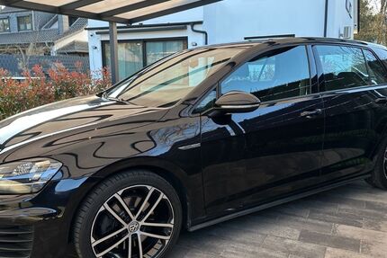 VW Golf 128.000 km 16.700 &euro; Dillingen 66763