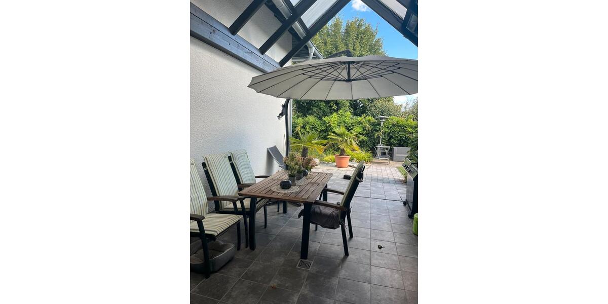 Villa Schwalbach - 12 Zimmer, 390 m&sup2;, 550.000&euro; | Angebot:26579085