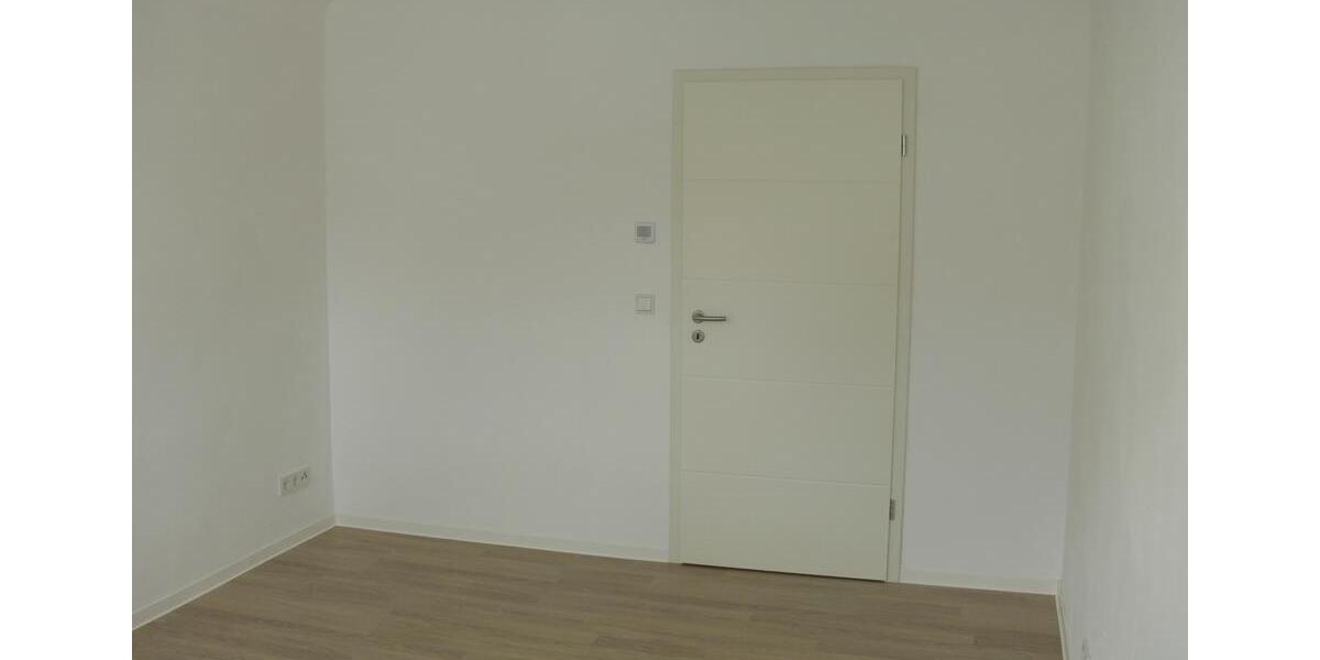 Dachgeschoßwohnung Sankt Wendel - 1 Zimmer, 84 m&sup2;, 670&euro; | Angebot:24879657