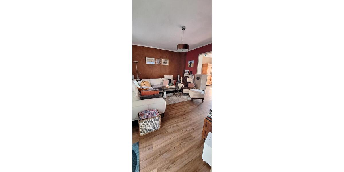 Reihenhaus Quierschied - 9 Zimmer, 190 m&sup2;, 295.000&euro; | Angebot:25870436