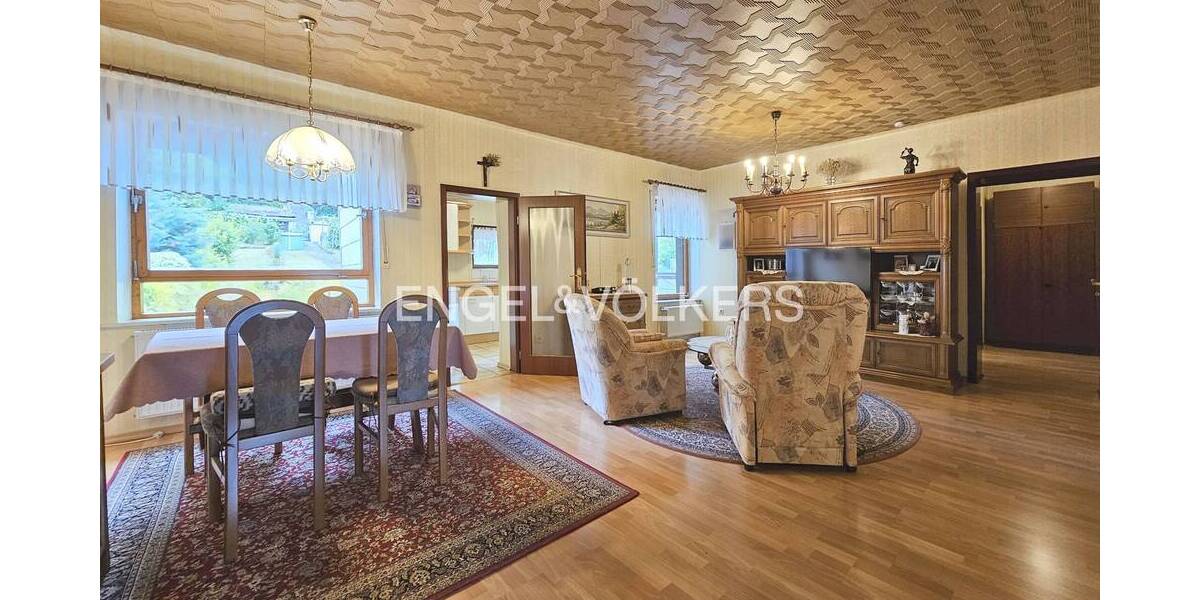 Mehrfamilienhaus, Wohnhaus Wadgassen-Differten Differten - 6 Zimmer, 160 m&sup2;, 169.000&euro; | Angebot:26695321