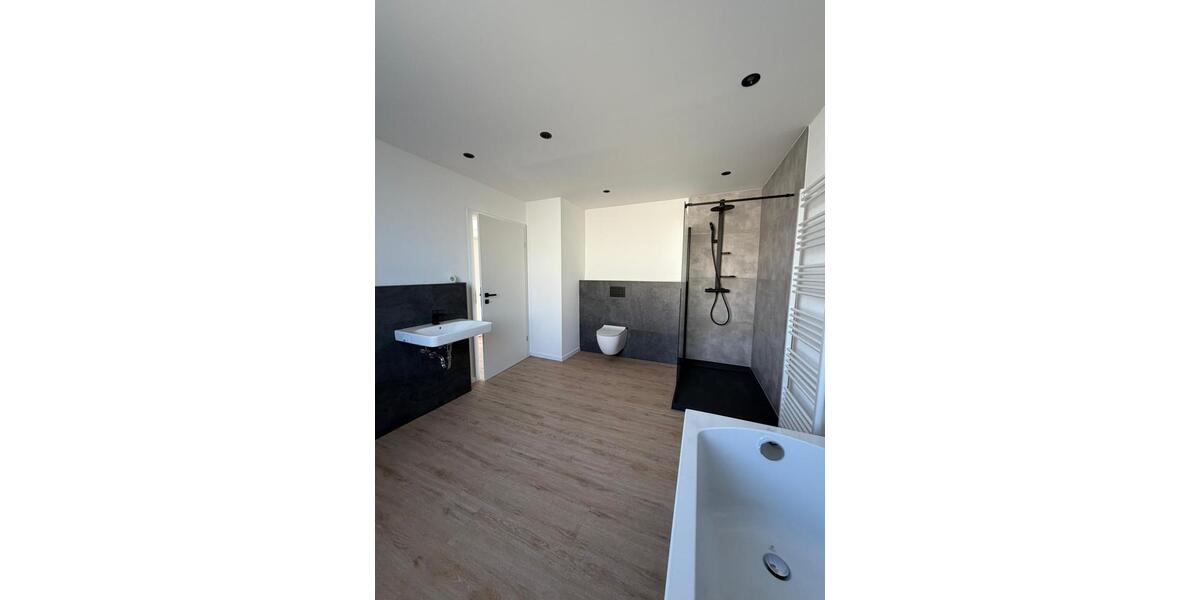 Einfamilienhaus Saarbrücken Brebach-Fechingen - 4 Zimmer, 119 m&sup2;, 404.000&euro; | Angebot:26414284