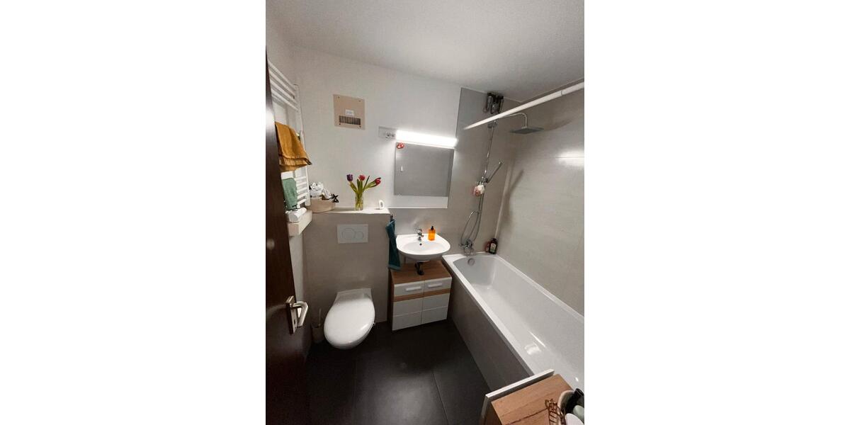 Etagenwohnung Saarbrücken Neue Bremm - 2 Zimmer, 42 m&sup2;, 460&euro; | Angebot:26633759