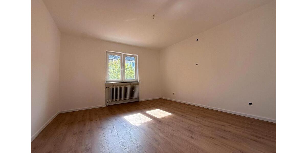 Etagenwohnung Neunkirchen Kohlhof - 3 Zimmer, 83 m&sup2;, 850&euro; | Angebot:25790940