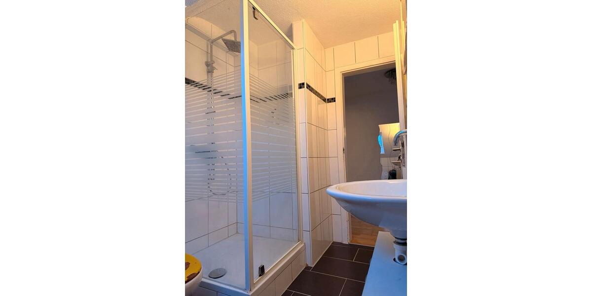 Dachgeschoßwohnung Saarbrücken Malstatt - 3 Zimmer, 100 m&sup2;, 750&euro; | Angebot:24842811