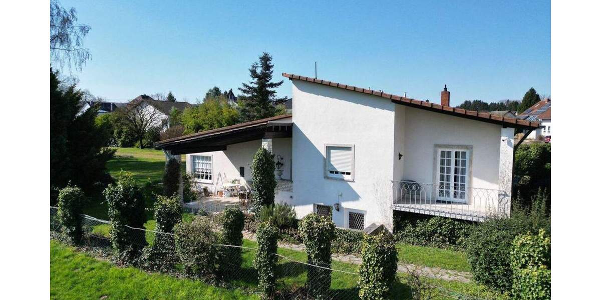 Einfamilienhaus Schmelz Hüttersdorf - 6 Zimmer, 178 m&sup2;, 650.000&euro; | Angebot:25737357