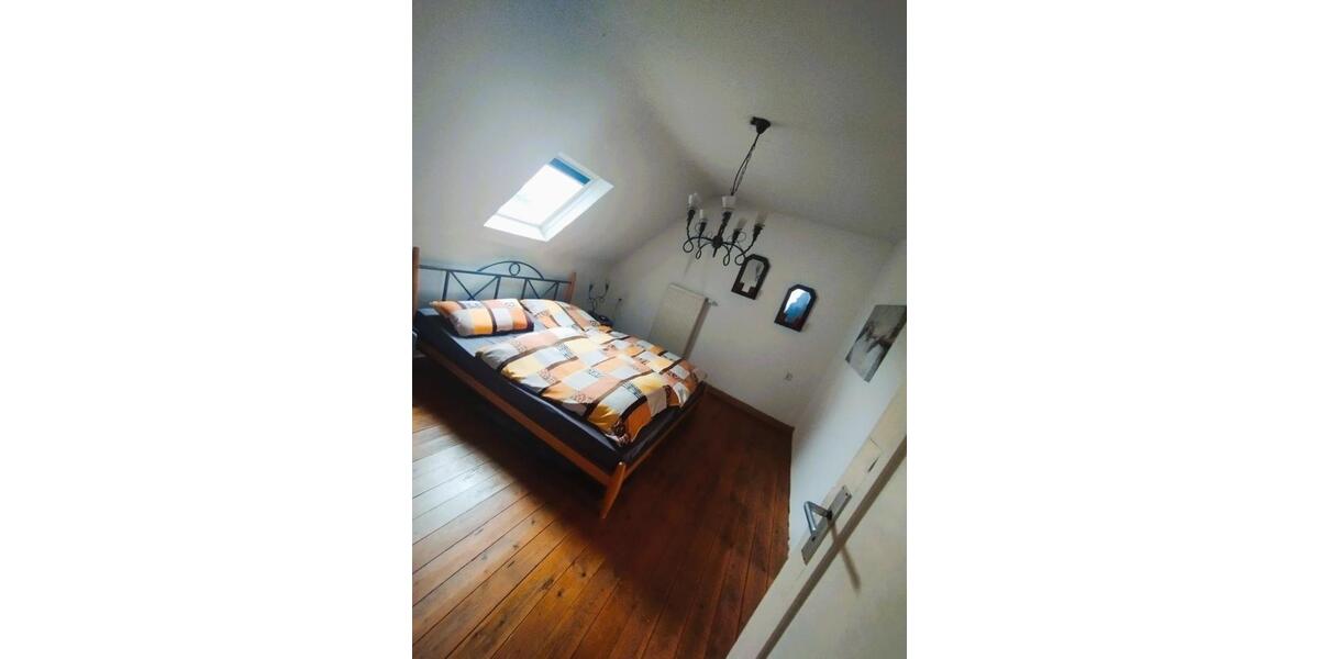 Doppelhaushälfte Waldmohr - 6 Zimmer, 175 m&sup2;, 320.000&euro; | Angebot:25857499