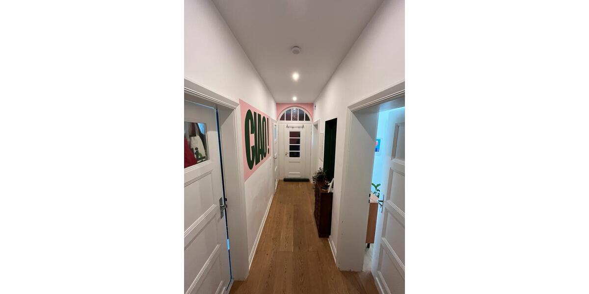 Etagenwohnung Saarbrücken - 4 Zimmer, 100 m&sup2;, 1.400&euro; | Angebot:25944432