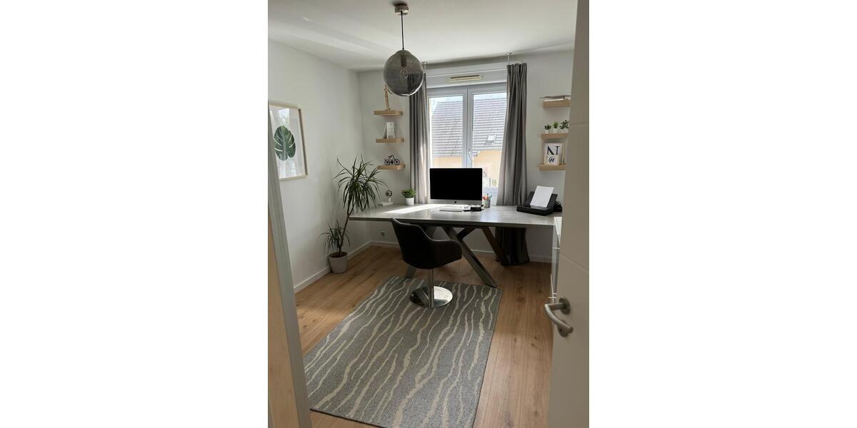 Einfamilienhaus Saarbrücken - 6 Zimmer, 150 m&sup2;, 499.000&euro; | Angebot:25656747