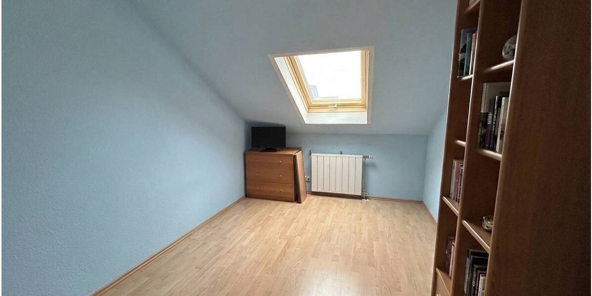 Etagenwohnung Völklingen / Fürstenhausen Fürstenhausen - 5 Zimmer, 116 m&sup2;, 225.000&euro; | Angebot:25928119