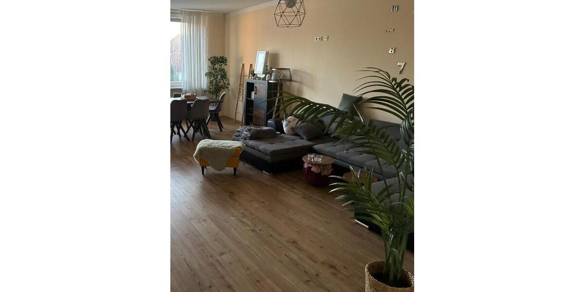 Etagenwohnung Saarlouis - 3 Zimmer, 90 m&sup2;, 900&euro; | Angebot:25760209