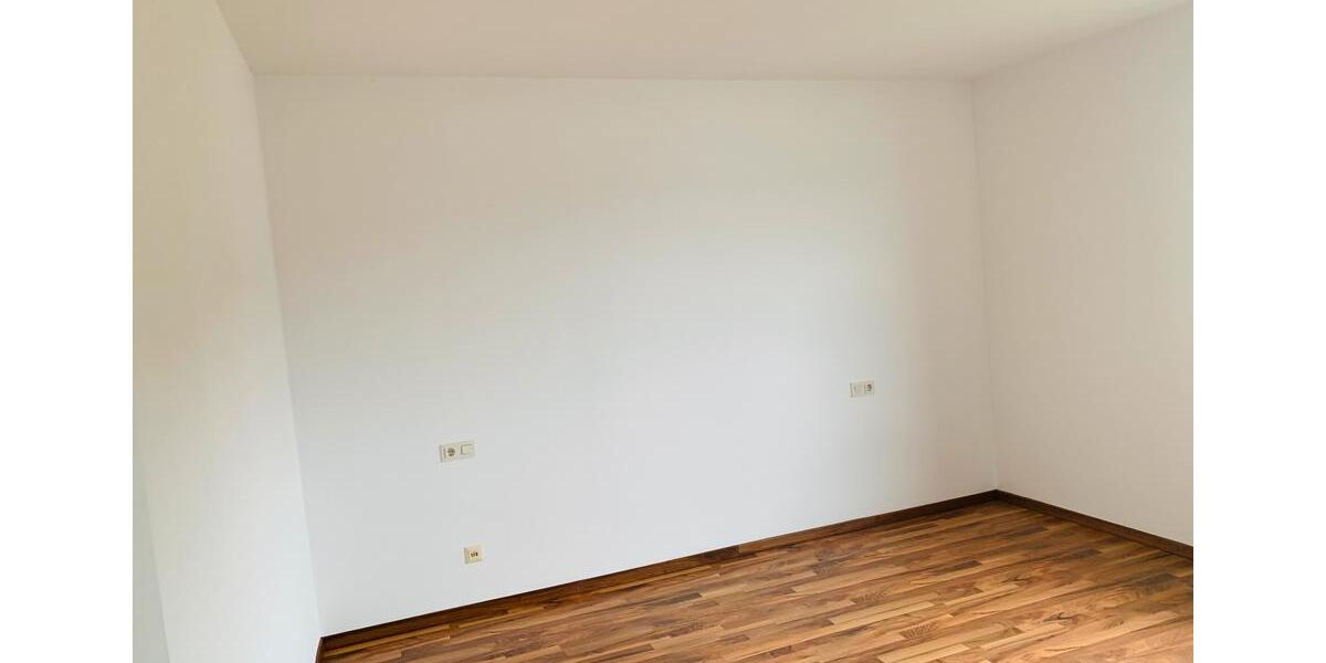 Etagenwohnung Saarbrücken St. Arnual - 3 Zimmer, 71 m&sup2;, 119.000&euro; | Angebot:25456678