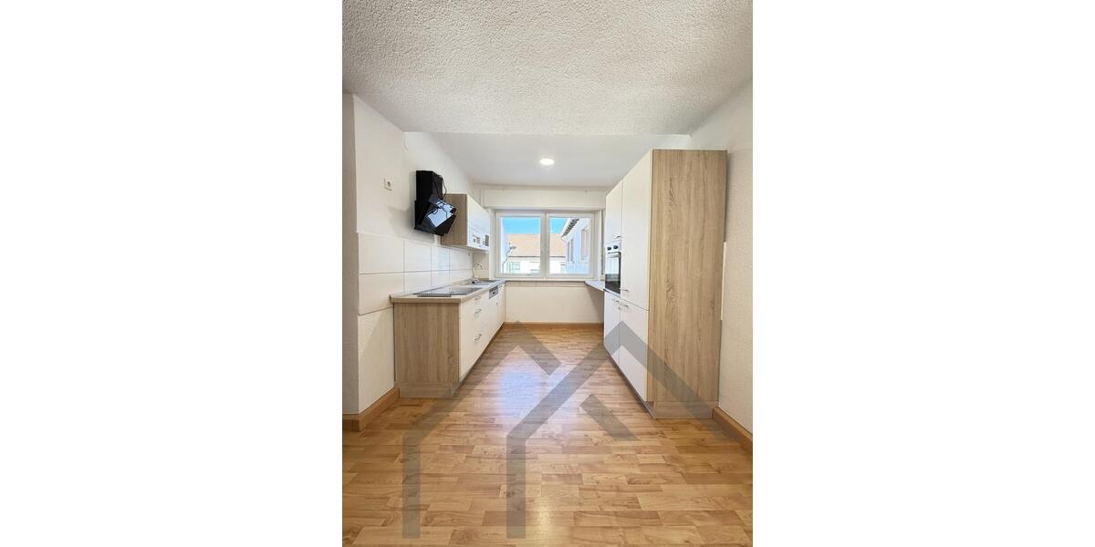 Etagenwohnung Blieskastel - 3 Zimmer, 83 m&sup2;, 700&euro; | Angebot:26620855