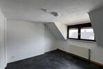 Dachgeschoßwohnung Spiesen-Elversberg Elversberg - 4 Zimmer, 100 m&sup2;, 900&euro; | Angebot:25539823