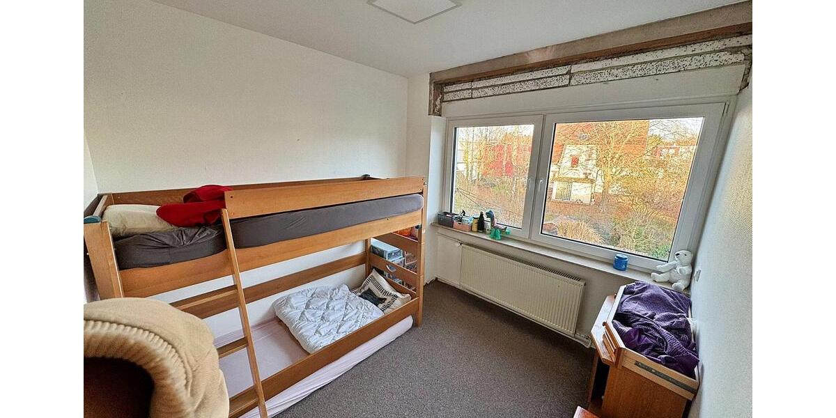 Reihenhaus Saarbrücken St. Arnual - 8 Zimmer, 170 m&sup2;, 319.000&euro; | Angebot:25403151