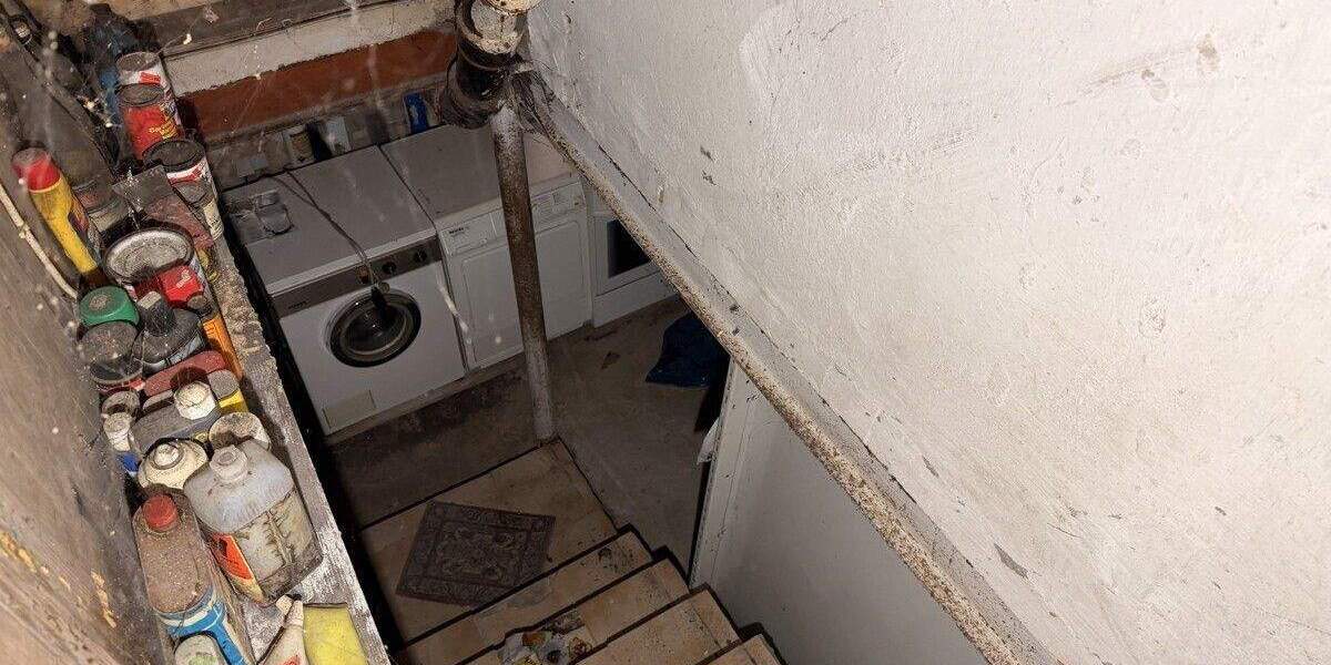 Mehrfamilienhaus, Wohnhaus Neunkirchen/Saar Hangard - 6 Zimmer, 120 m&sup2;, 59.000&euro; | Angebot:25736185