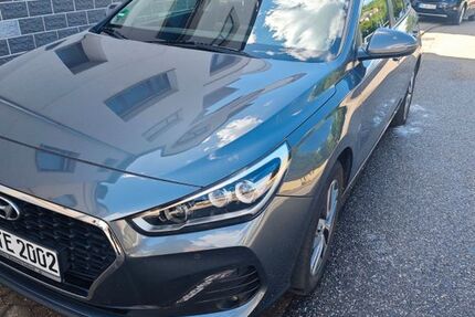 Hyundai i30 82.000 km 12.200 &euro; Quierschied 66287
