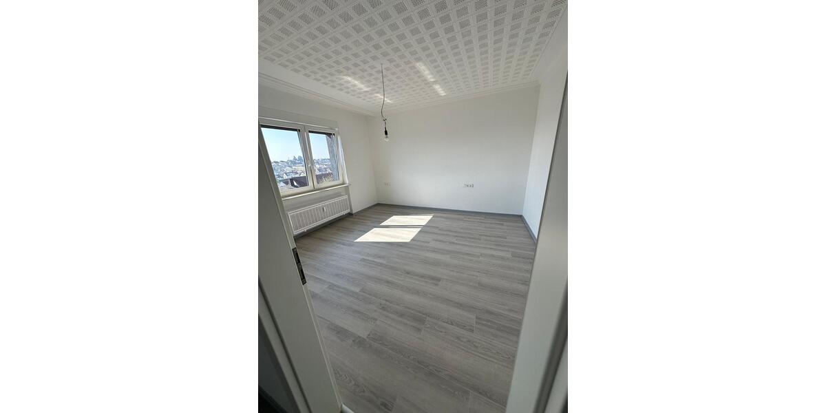 Erdgeschoßwohnung Quierschied - 3 Zimmer, 85 m&sup2;, 1.280&euro; | Angebot:25839268