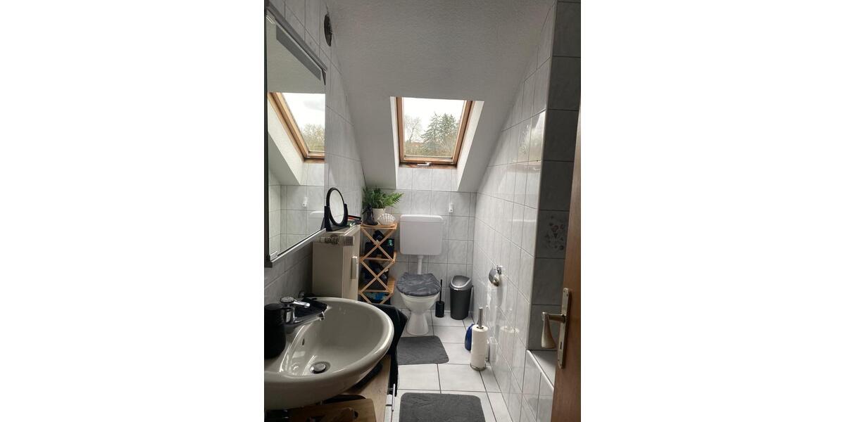 Etagenwohnung Saarbrücken Bischmisheim - 3 Zimmer, 85 m&sup2;, 700&euro; | Angebot:26698506