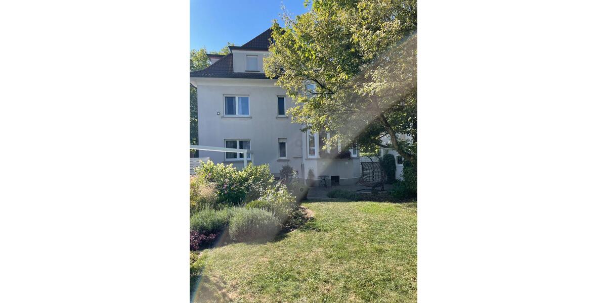 Villa Völklingen - 10 Zimmer, 252 m&sup2;, 548.000&euro; | Angebot:23682968