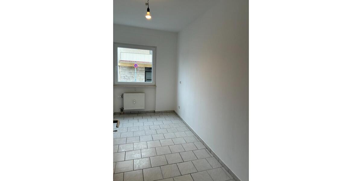 Etagenwohnung Saarbrücken West - 3 Zimmer, 66 m&sup2;, 545&euro; | Angebot:25934954