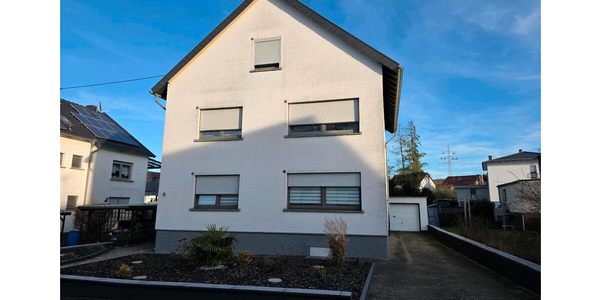 Mehrfamilienhaus, Wohnhaus Völklingen - 9 Zimmer, 165 m&sup2;, 339.000&euro; | Angebot:25404397