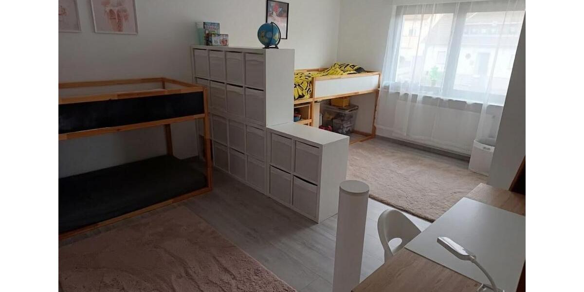 Etagenwohnung Heusweiler - 4 Zimmer, 90 m&sup2;, 850&euro; | Angebot:25948552