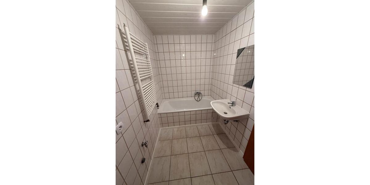 Erdgeschoßwohnung Neunkirchen Kohlhof - 3 Zimmer, 70 m&sup2;, 650&euro; | Angebot:25634261