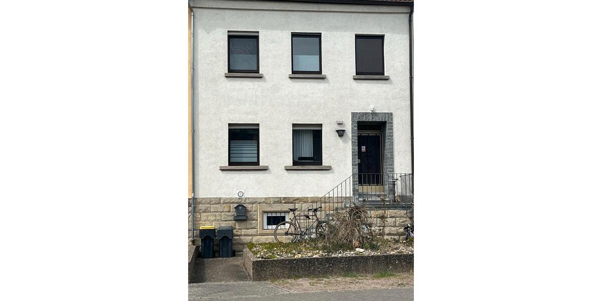 Etagenwohnung Saarbrücken Bübingen - 5 Zimmer, 130 m&sup2;, 950&euro; | Angebot:26536793