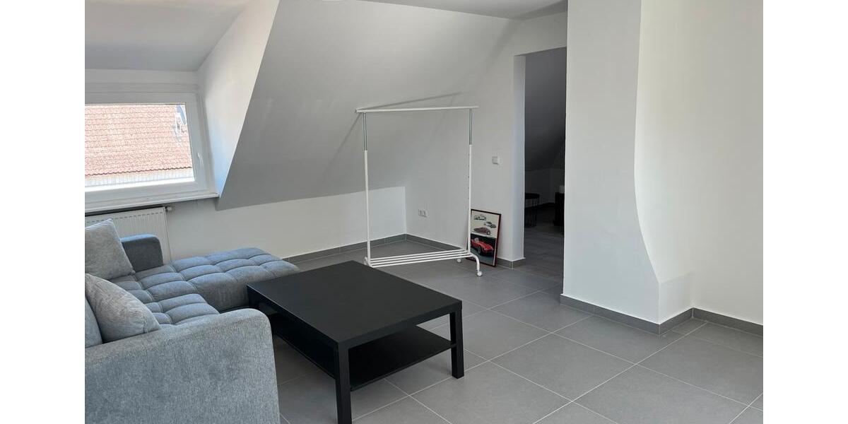 Dachgeschoßwohnung Dillingen (Saar) - 1 Zimmer, 30 m&sup2;, 800&euro; | Angebot:26686607