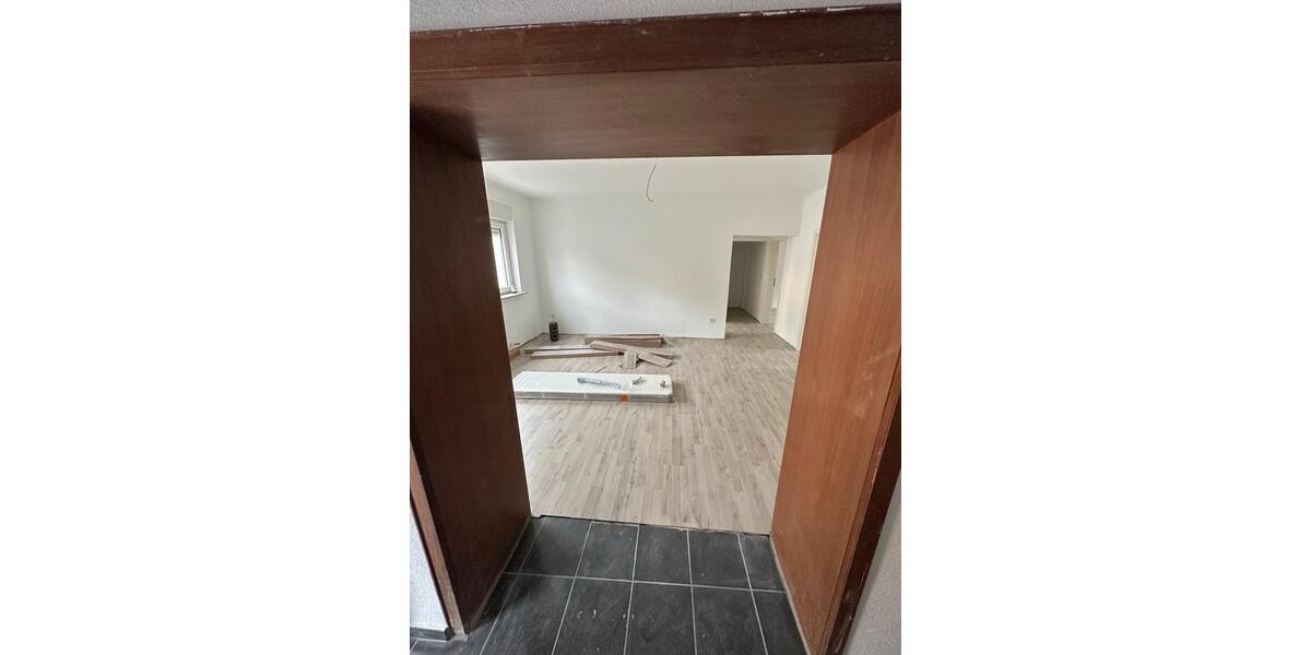 Erdgeschoßwohnung Saarlouis - 3 Zimmer, 82 m&sup2;, 800&euro; | Angebot:26640024